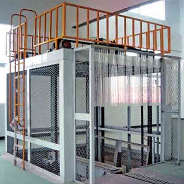 垂直升降機(jī)