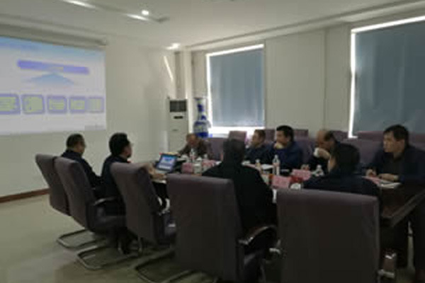 纏繞式包裝機(jī)