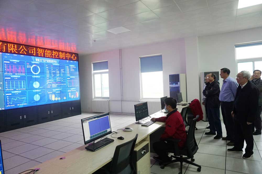 山東深藍(lán)機(jī)器參與承建的無紡布項(xiàng)目整體技術(shù)達(dá)到國際先進(jìn)水平