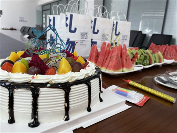 壽星同賀，共度生辰 —深藍機器7月份員工生日會如期舉行