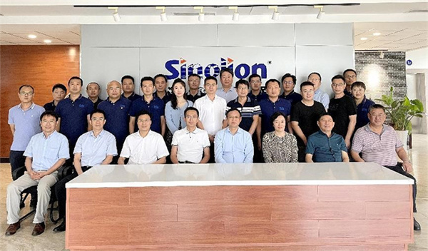 冰輪環(huán)境、產(chǎn)研基金戰(zhàn)略投資山東深藍股權(quán)交割簽約儀式正式舉行